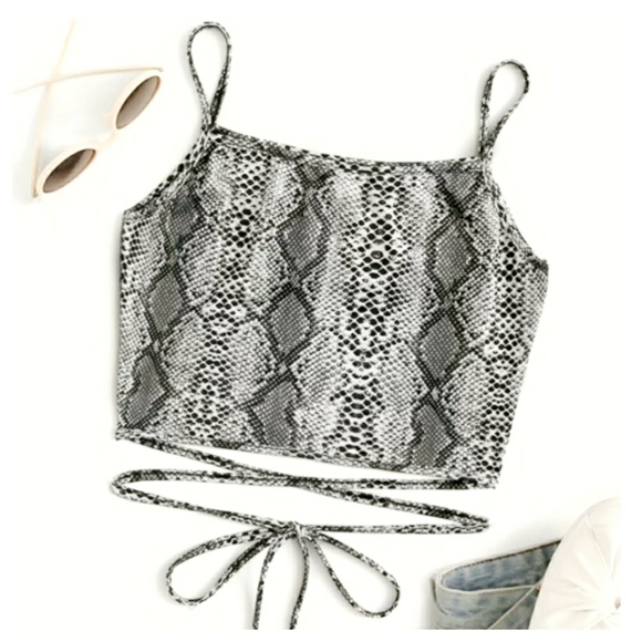 Private Label Tops - 💥New Snakeprint Wrap Around Tank Crop Top